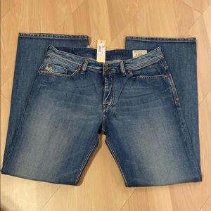 MEN’S DIESEL ZAGHOR RELAXED WIDE BOOTCUT JEANS